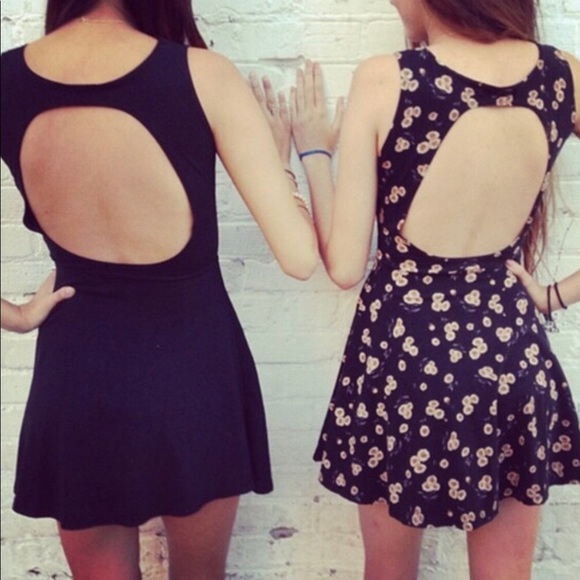 Striped Brandy melville skater dress - Picture 9 of 9
